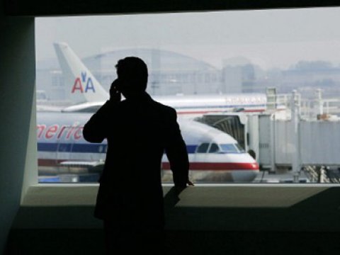 Ərəb dilində danışan sərnişinlər təyyarəyə buraxılmadı