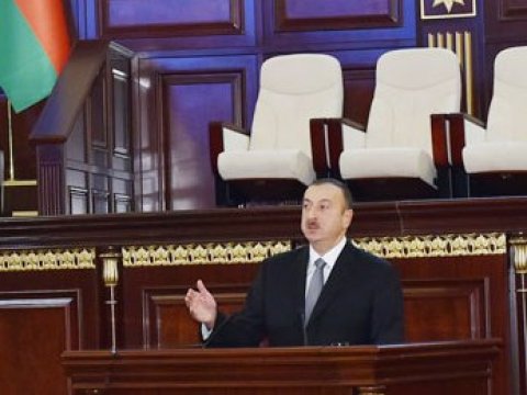 Prezident yeni parlamentin ilk iclasına gəldi - YENİLƏNİB-II