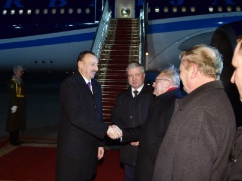   Prezident İlham Əliyev Belarusa rəsmi səfərə gedib  - Foto  