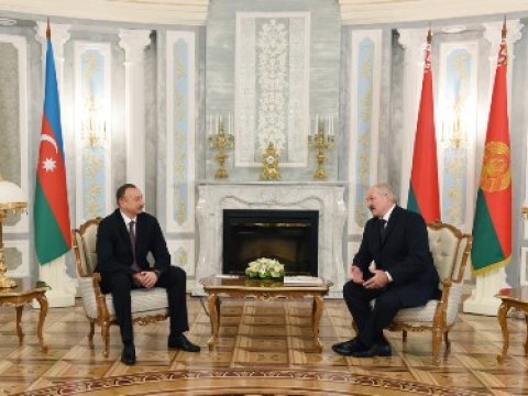 Prezidentlərin təkbətək görüşü – FOTO 