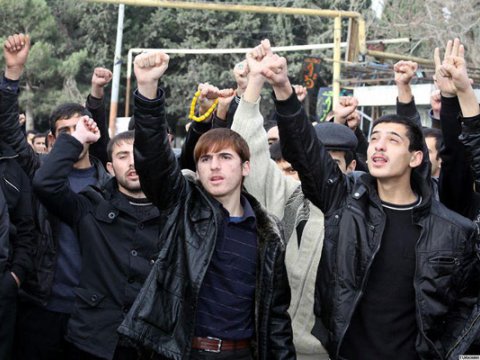 Nardaranlılar İmam Hüseyn meydanını boşaltmağa qərar veriblər