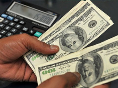 Dollar bahalaşdı 