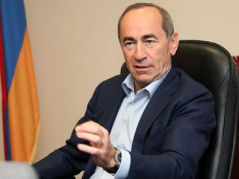 Köçəryan referendumu boykot etdi