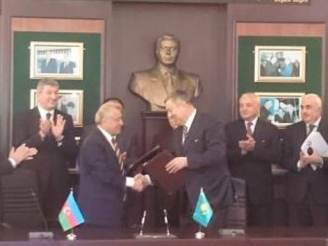 Qazaxıstanın Aktau limanında Azərbaycana məxsus saxlama mərkəzi açılacaq