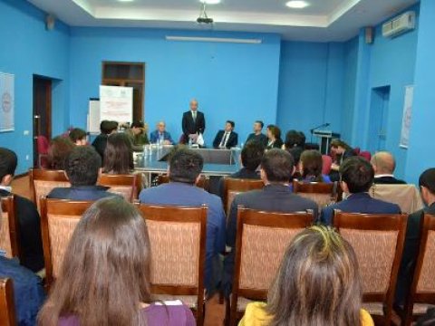 Azərbaycanın gənclər siyasətində əldə etdiyi uğurlardan danışılıb - FOTO