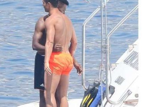  Kriştianu Ronaldunun homoseksualluğundan şübhələndilər  - FOTO  