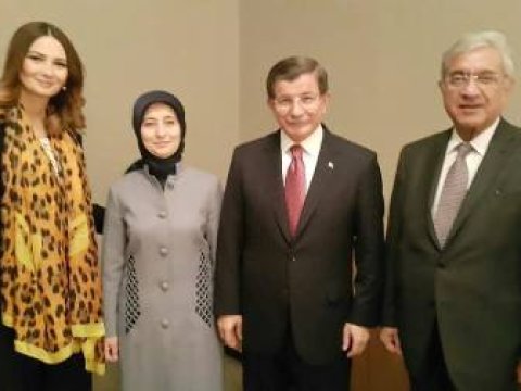  Əhməd Davudoğlu ADA Universitetində çıxış edib  