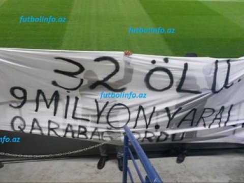  Futbolçular da faciə qurbanlarını andılar  - Foto  