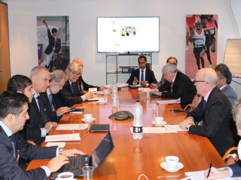 Dünya Xәbәr Agentliklәrinin müzakirəsi Londonda - FOTO