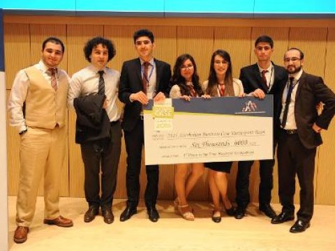 “Azercell”dən daha bir bilik yarışmasına dəstək 