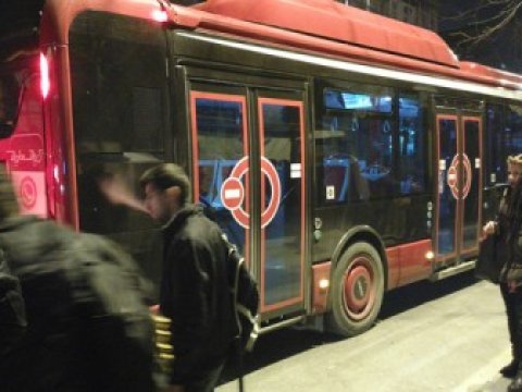  “Baku Bus” avtobusu qəza törətdi 