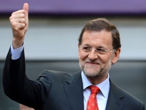 Baş naziri küçədə vurdular