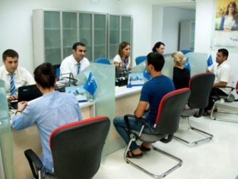 Bank sektorunda növbəti BÖHRAN