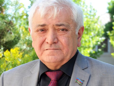 Aqil Abbas şəhidlərlə bağlı təklif verdi