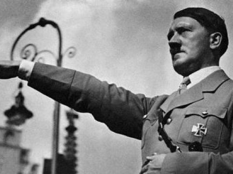 Almaniyada Hitlerin əsəri dərsliklərə salına bilər 