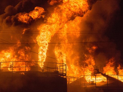 Qaz zavodunda dəhşətli partlayış: Ən azı 100 nəfər ölüb