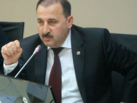  “Gömrük Komitəsi ləğv olunsun"  - sabiq deputat süprizlə qarşılaşıb  