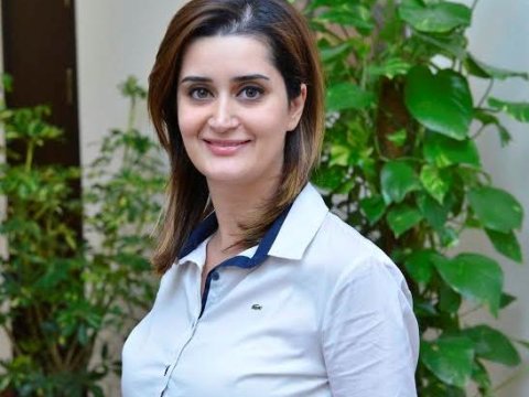 BANM-nin müəllimi: “İlk maaşımın sirr olaraq qalmasını istərdim”