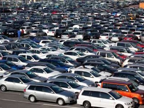 “Dolların bahalaşması Bakıda avtomobildən istifadə edənlərin sayını azaldıb” 