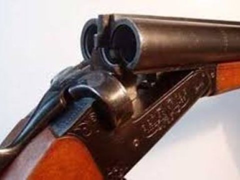 Saatlıda qadın özünü güllələdi