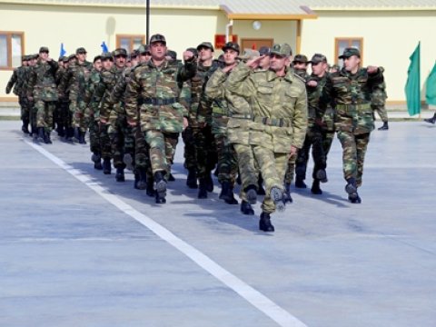 Bu gün hərbi hissələrdə "Açıq qapı" günü keçirilir