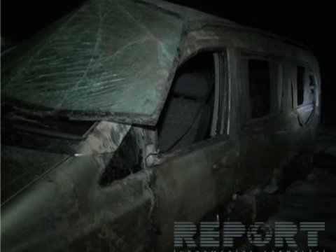  Mikroavtobus qəza törətdi  - 3 nəfər yaralanıb  