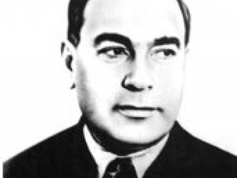 Əhliman Əmiraslanov Əziz Əliyevdən yazdı