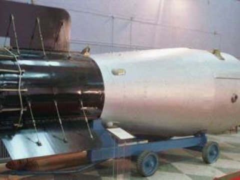 Şimali Koreya hidrogen bombasını sınaqdan keçirib