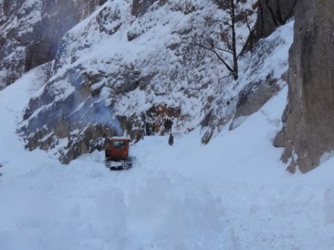  Qar “Azəryolservis”i iflic etdi