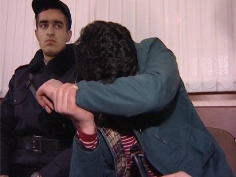   Abşeron sakininə 6 bıçaq vurulub 