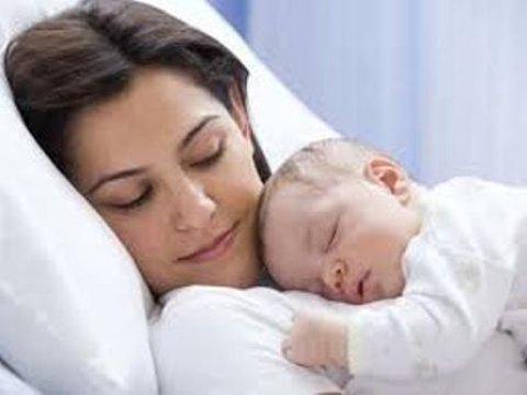 Ötən il 101 uşaq evdə doğulub - Bakıda