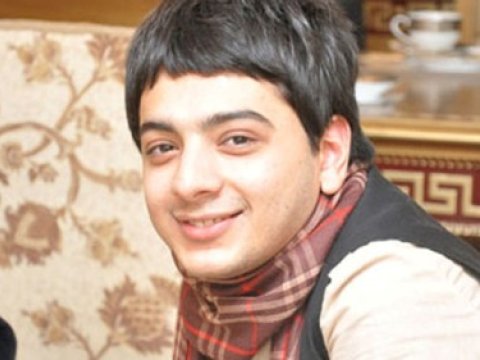  Azərbaycanlı prodüser borca görə böyrəyini satır  