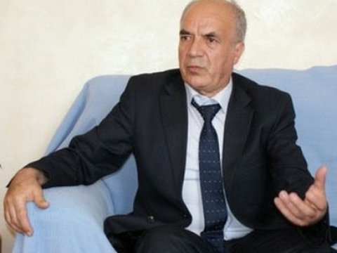 İndi yaltaqların danışıqları insanları qıcıqlandırır, əks effekt verir