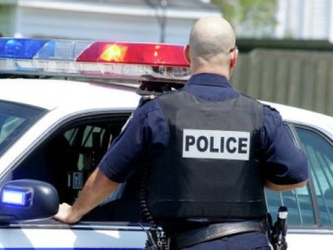 Polis 12 yaşlı qızı güllələdi