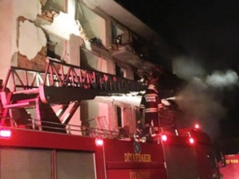 Türkiyədə növbəti TERROR: 5 nəfər öldü – FOTO 