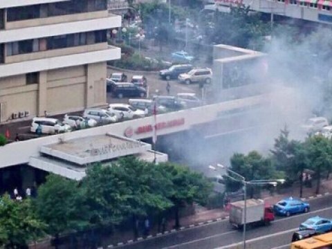 İndoneziyadakı partlayışlarda azı 6 nəfər həlak olub