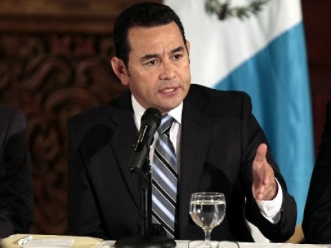 Komediya aktyoru prezident vəzifəsinin icrasına başladı 