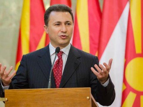 Makedoniyanın baş naziri istefa verdi