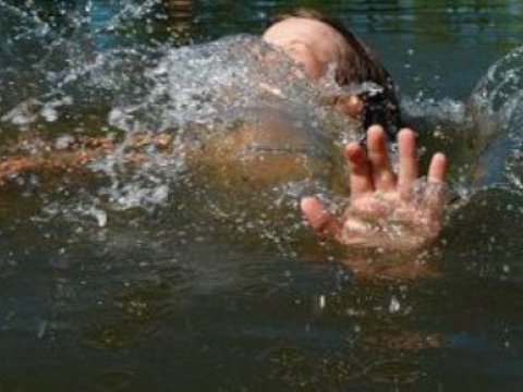  Salyanda 10 yaşlı uşaq kanalda boğulub 