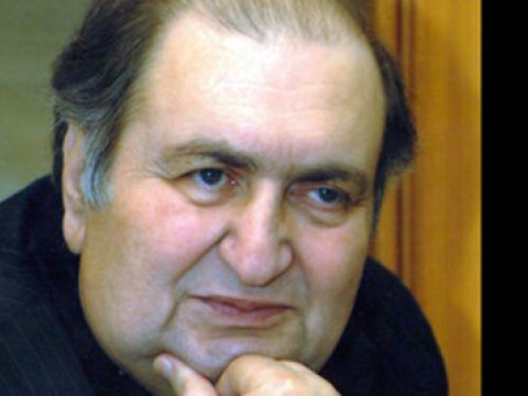 O, teleradio məkanında bənzərsiz peşəkar idi