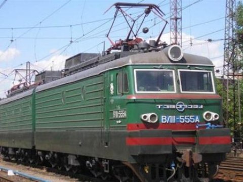 Bakıya gələn qatarın daşa basılması barədə AÇIQLAMA: 6 nəfər...