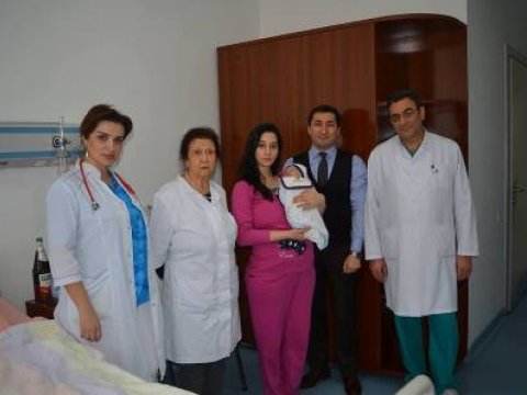 Azərbaycanlı həkimlərin daha bir uğuru - körpənin həyatını belə xilas etdilər