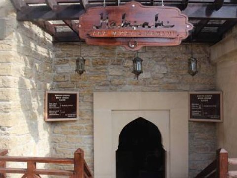 Bakıda məmurlarla deputatların çimdiyi məşhur hamamda Züqanov da müştəri olub - REPORTAJ