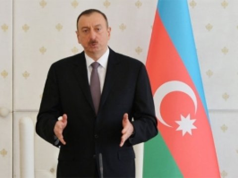 Prezident nazirlərlə toplantı keçirdi