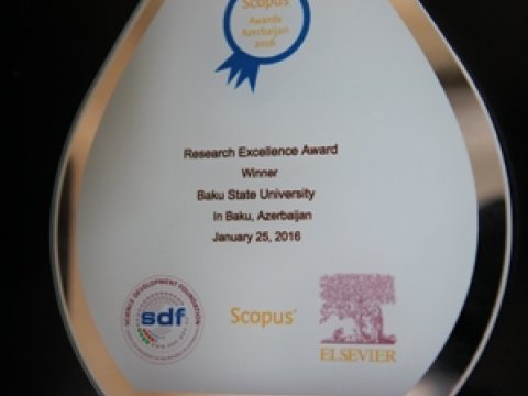 Bakı Dövlət Universiteti mükafatlandırıldı - FOTO