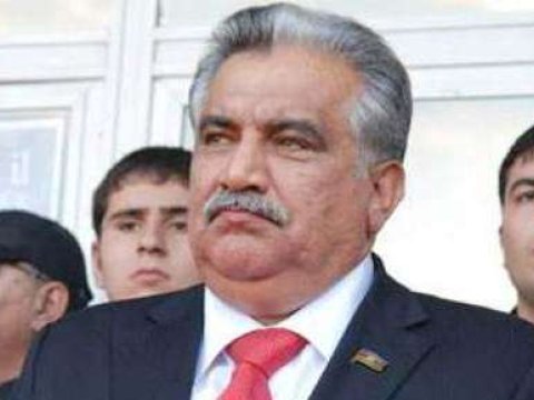 Əhəd Abıyev Prezidentin tövsiyə etdiyi maşından alıb