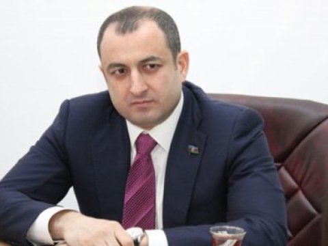 Adil Əliyevdən ETİRAZ: “Hər kəs özünə və ailəsinə cavabdehdir” 
