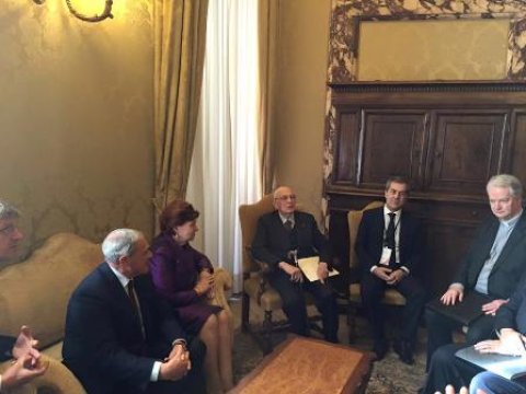  Komitə sədri IV Qlobal Bakı Forumuna dair müzakirələrə qatılıb 