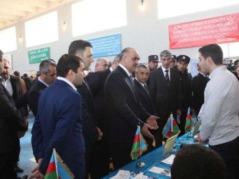 Nazir nardaranlılara iş təklif etdi - FOTO