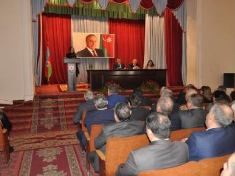 Qənirə Paşayeva məmurlara səsləndi 